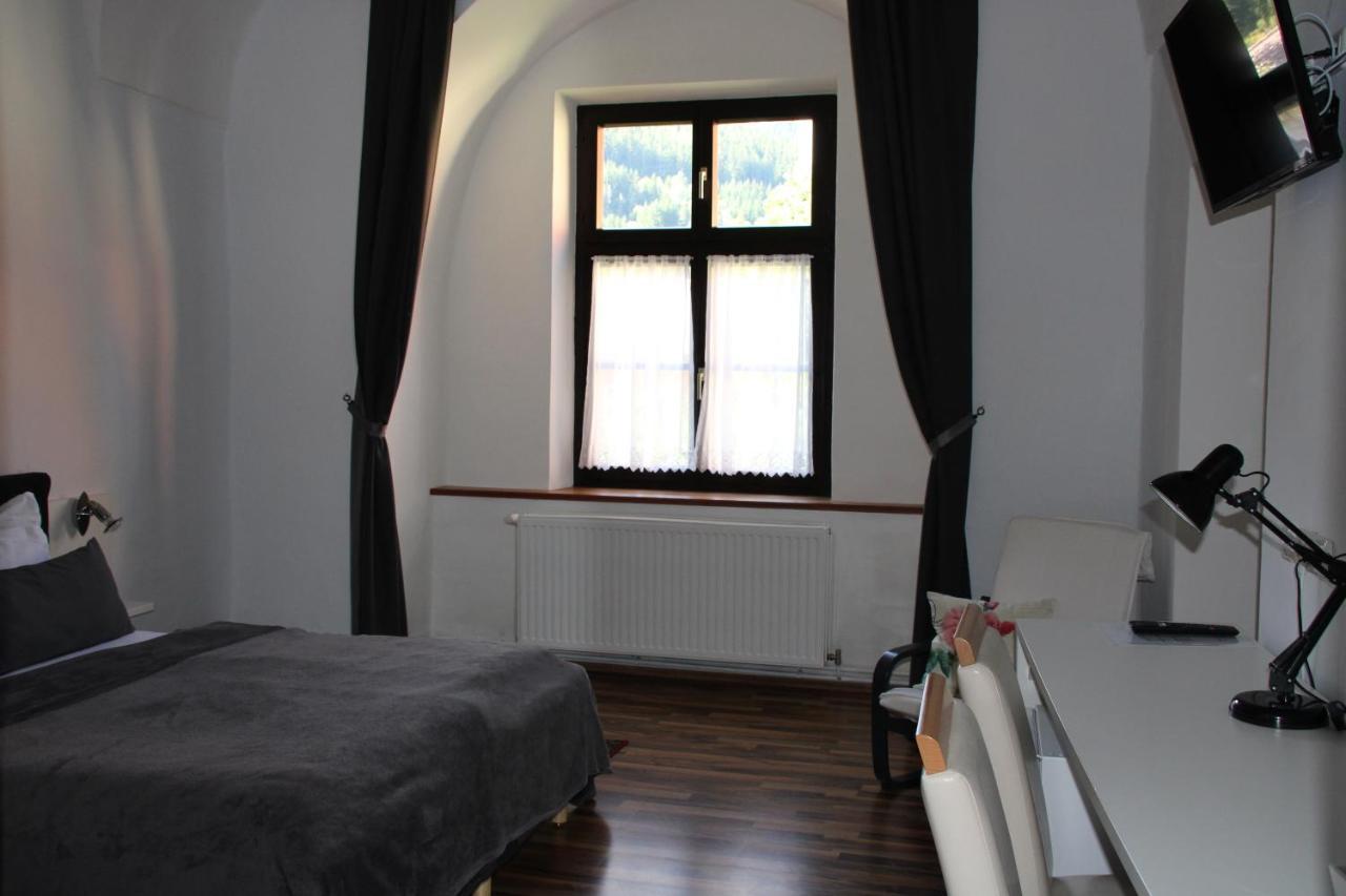 Hotel Im Stift Neuberg Neuberg an der Mürz Buitenkant foto