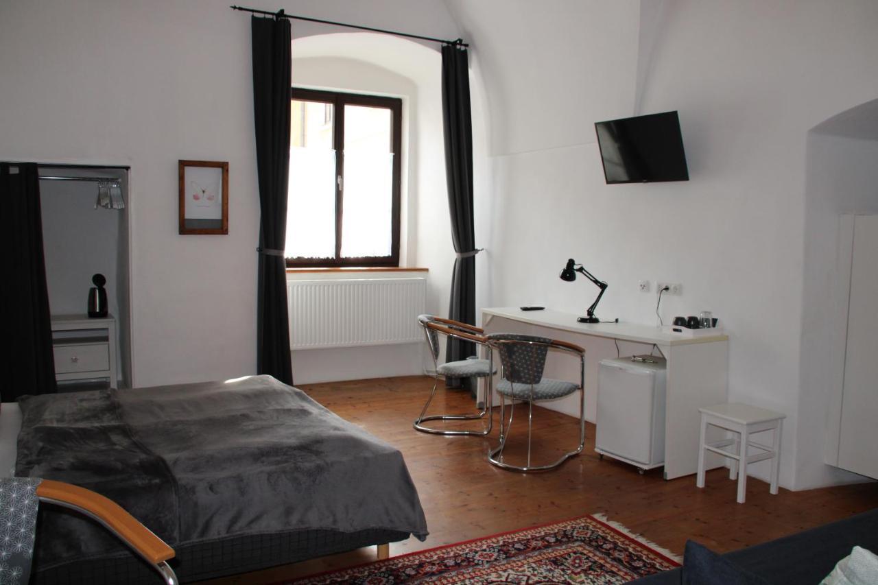 Hotel Im Stift Neuberg Neuberg an der Mürz Buitenkant foto